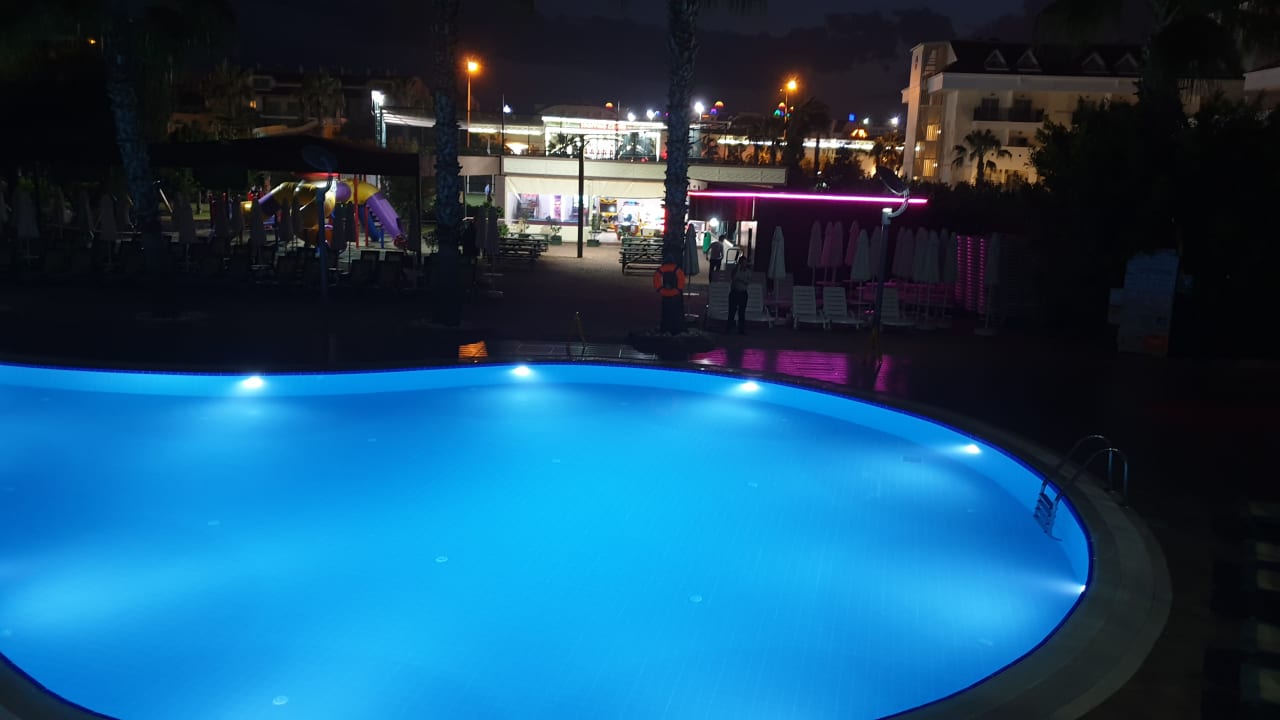 Pool Hane Family Resort