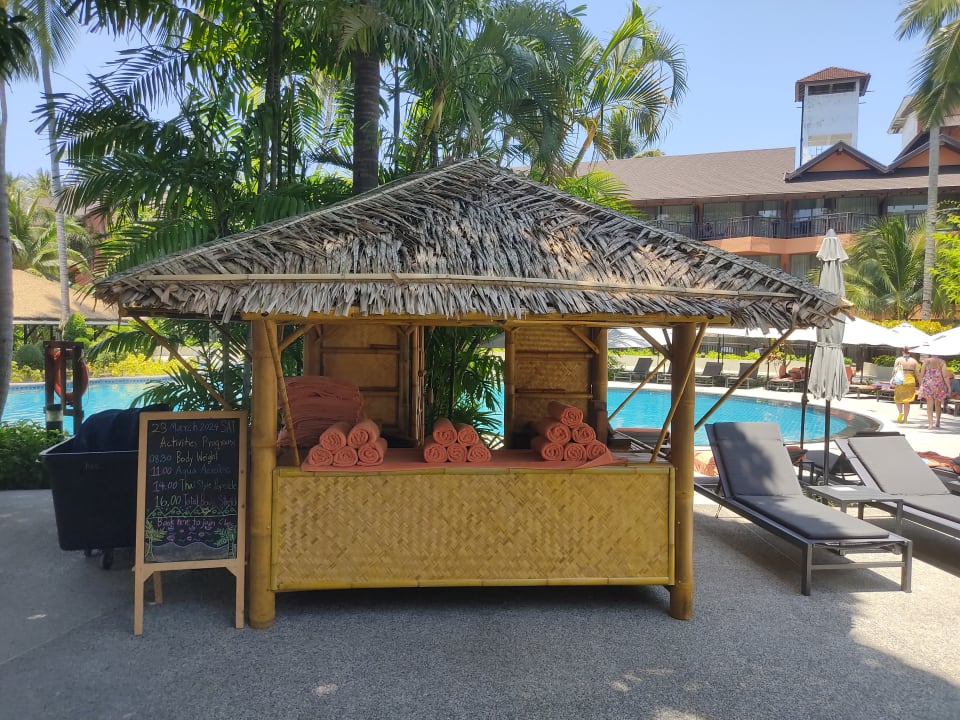 Pool Courtyard by Marriott Phuket, Patong Beach Resort