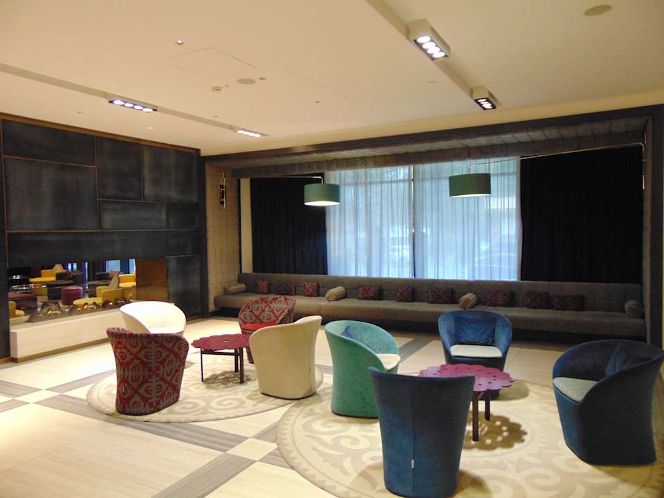 Lobby Mercure Almaty City Center