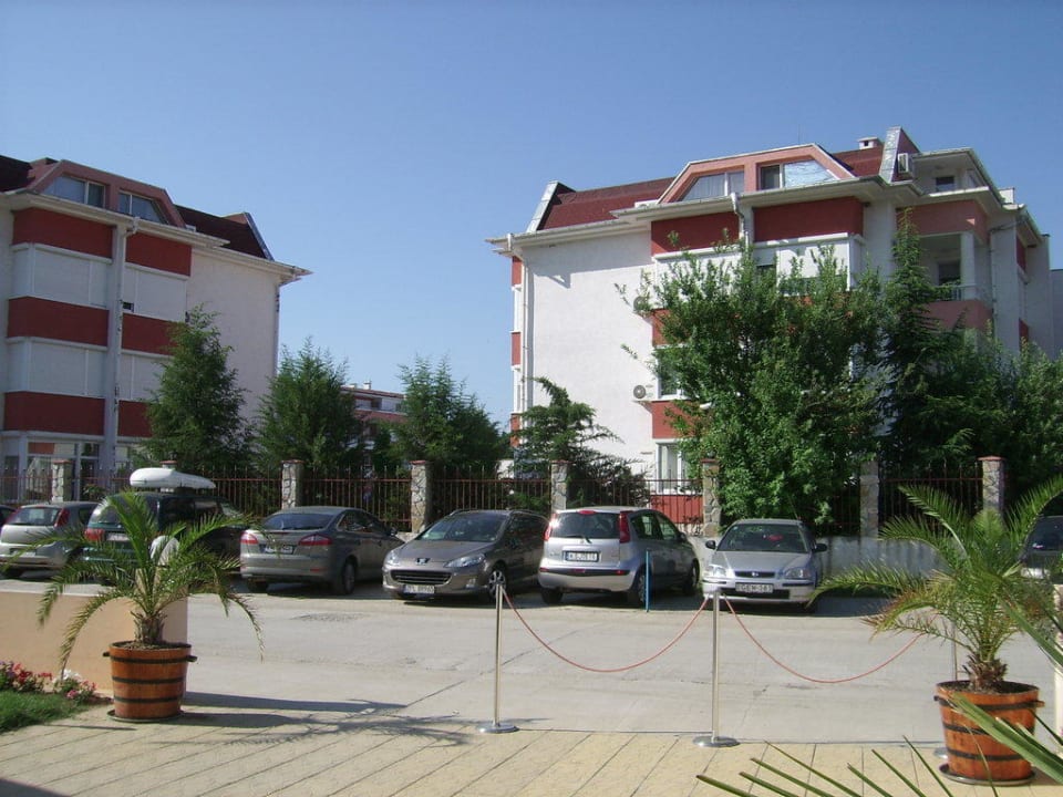 Hotelausgang, Ansicht Hotel Sun City