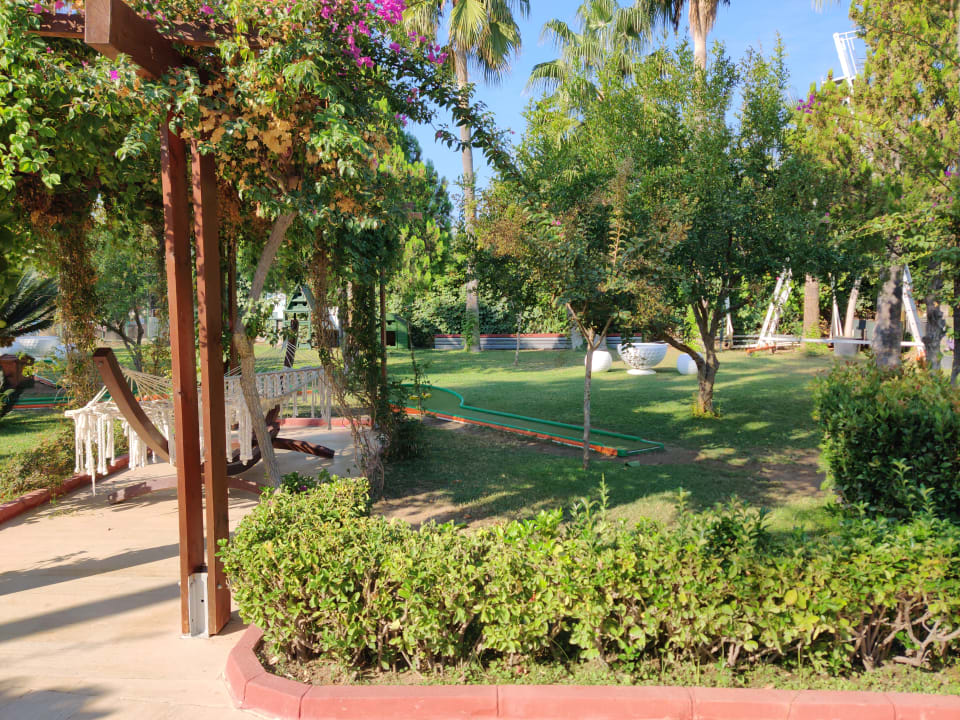 Gartenanlage Saphir Resort & Spa