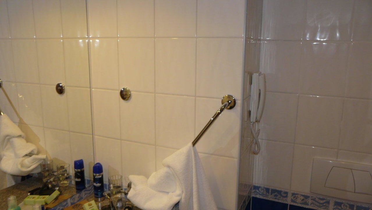 Handtuchhalter im Badezimmer kaputt VONRESORT Golden Coast