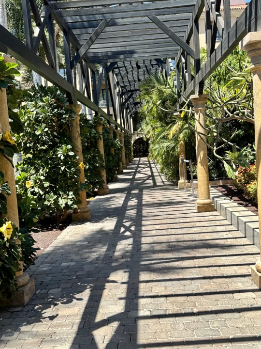 Gartenanlage Lopesan Costa Meloneras, Resort & Spa