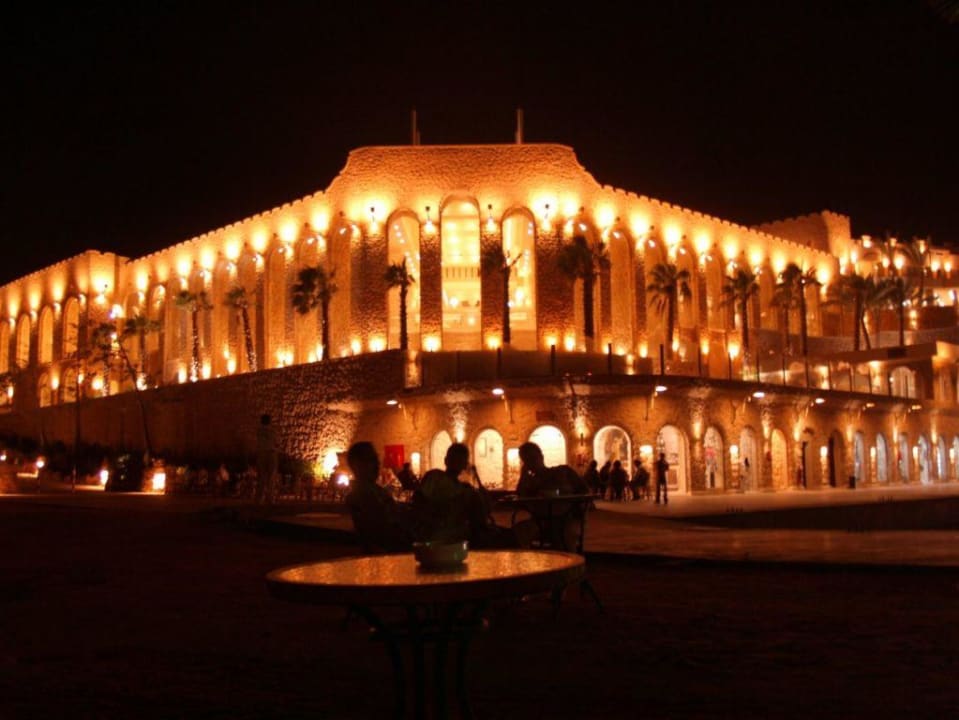 by night Pickalbatros Citadel Resort
