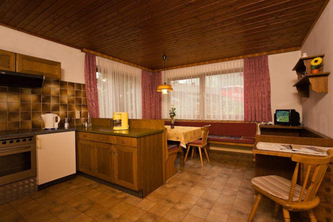 Wohnküche App. L 1 Edelweiss Ferienwohnungen Haus Lasörling