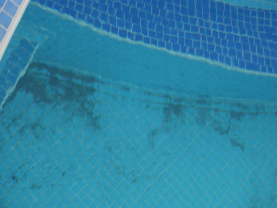 Dreckpool Hotel Sineva Beach