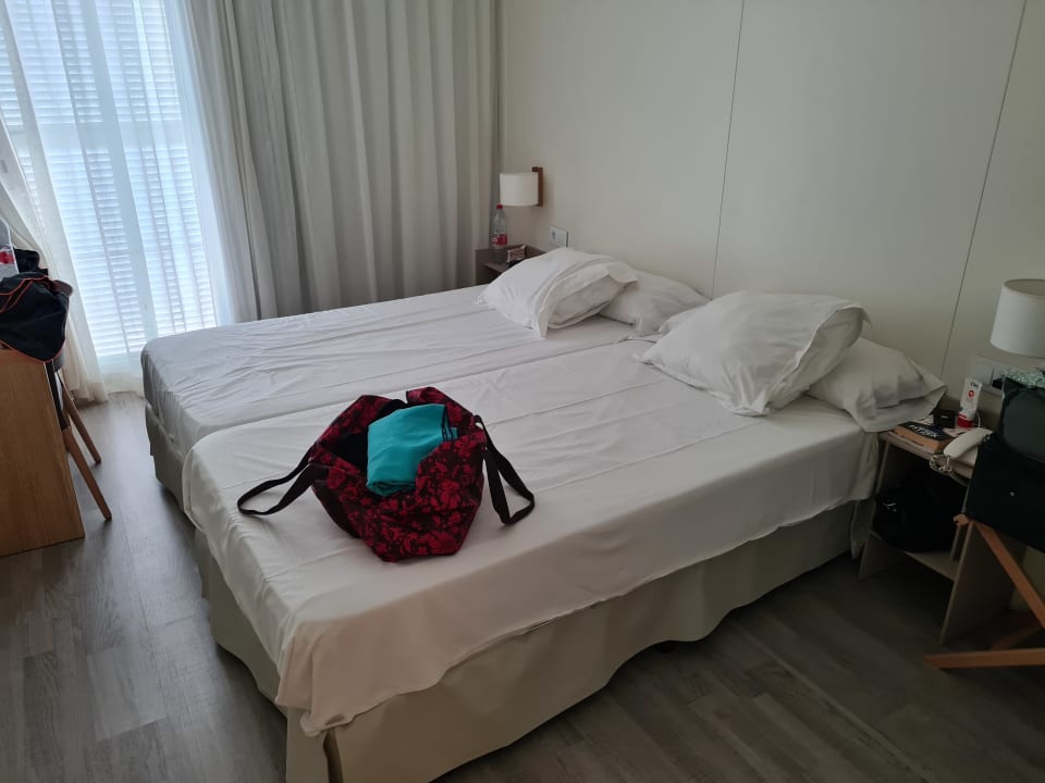 Zimmer Prinsotel La Pineda