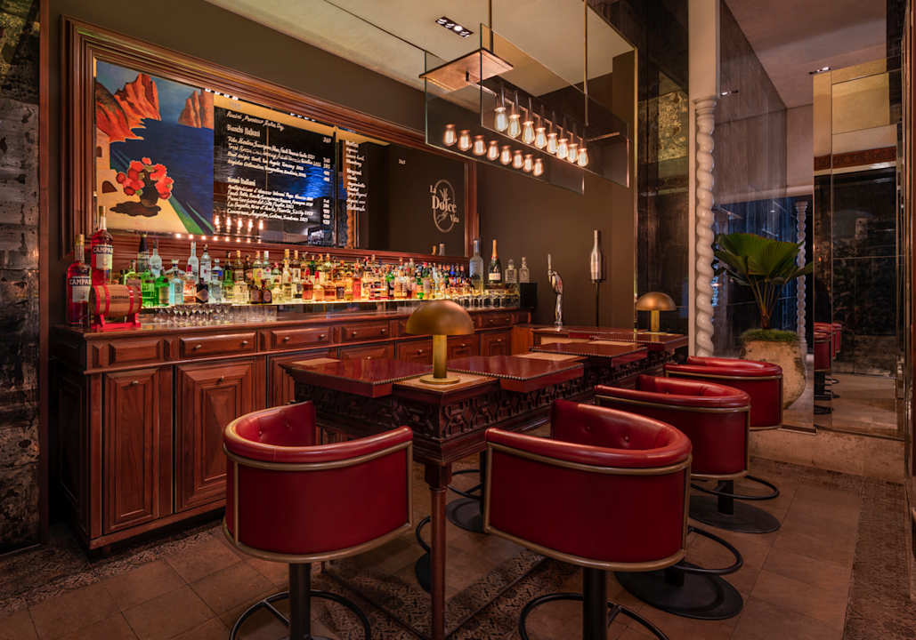 Gastro Grand Hyatt Erawan Bangkok