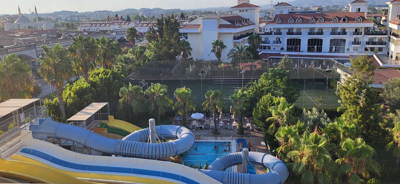 Pool Hane Family Resort