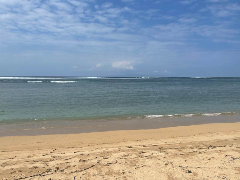 Strand Griya Santrian Beach Resort & Spa