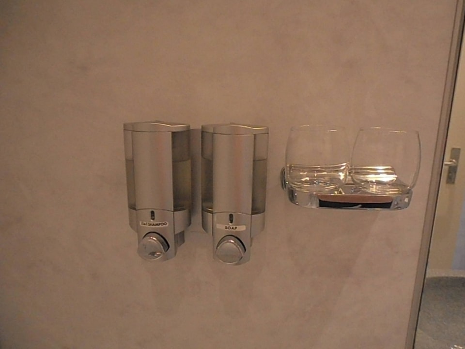 Plegeprodukte im Bad  City Hotel Garni