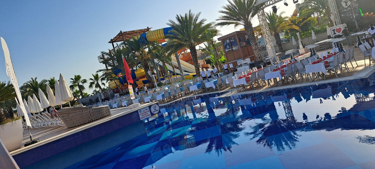 Pool Quattro Beach Spa & Resort