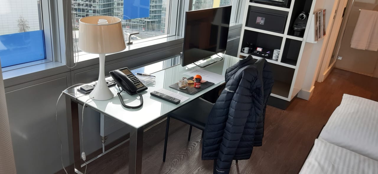 Zimmer INNSiDE by Meliá Düsseldorf Hafen