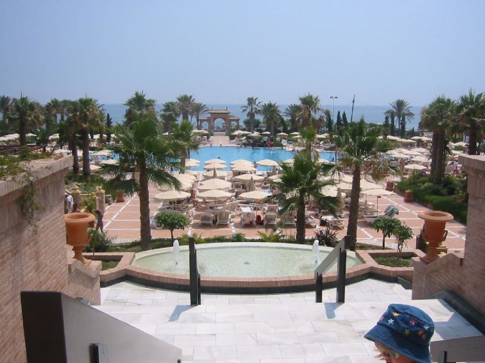 Poolbereich Iberostar Waves Málaga Playa