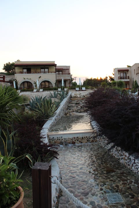 Hotel oben Aegean Melathron Thalasso Spa Hotel