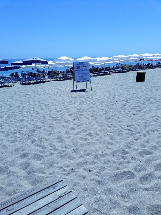 Strand HVD Viva Club Hotel