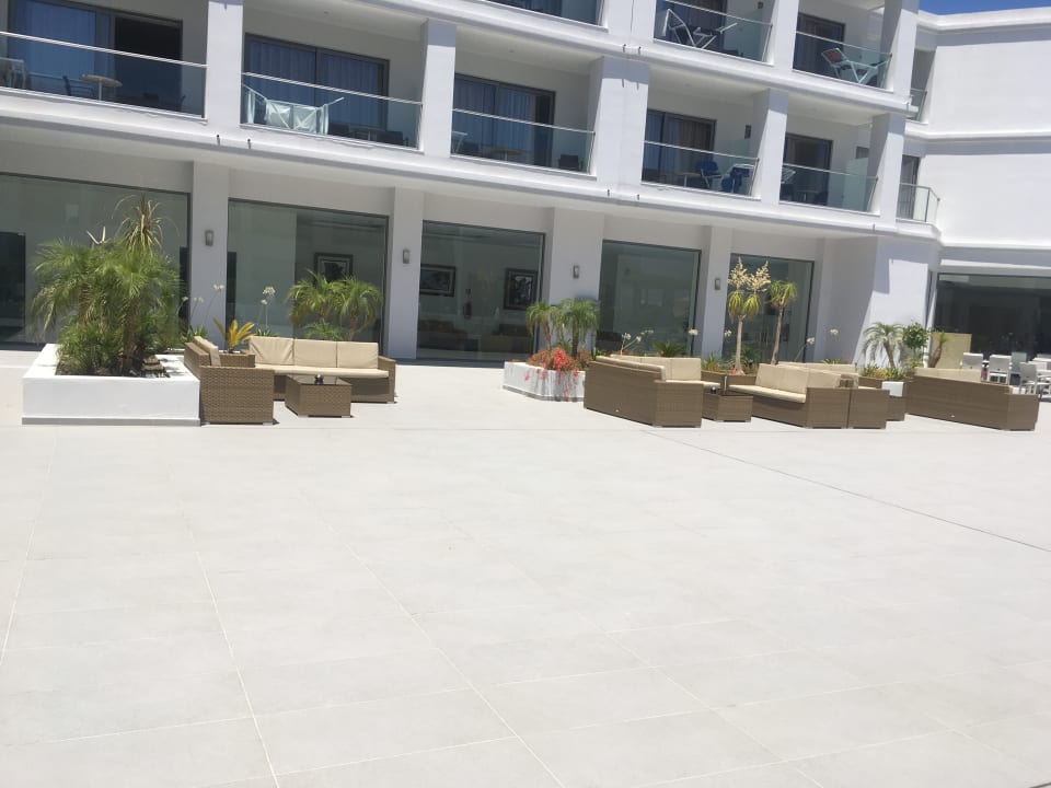 Sonstiges Asterias Beach Resort