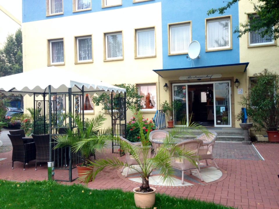 Hotel Eingang Hotel Bertramshof