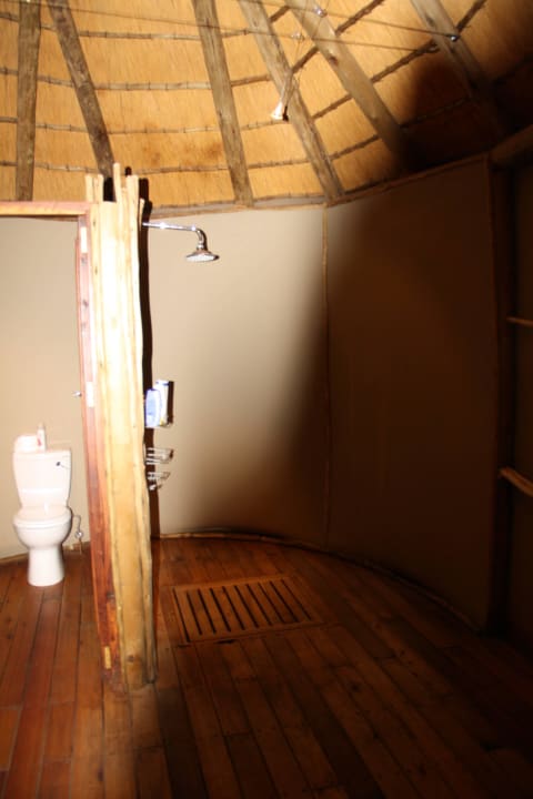 Bad Hotel Sossus Dune Lodge