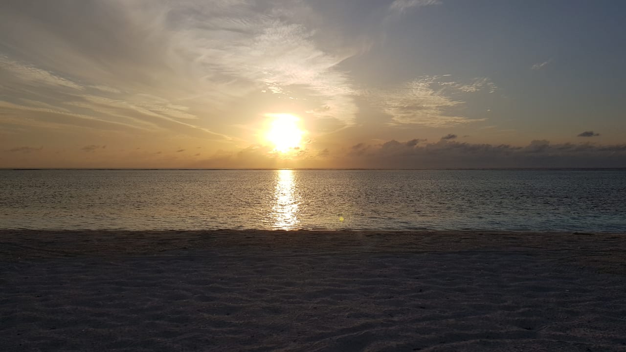Strand Meeru Maldives Resort Island