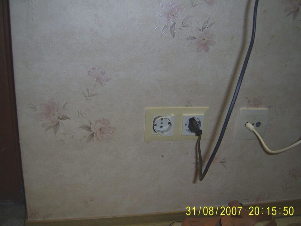 Steckdose Nr.2 im Zimmer Sonnenmatte-Titisee B+B Hotel Guesthouse