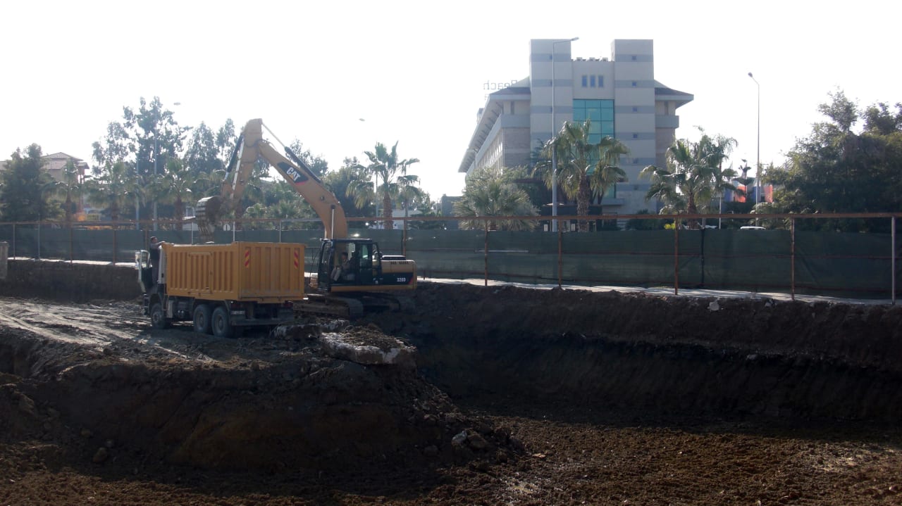Abriss alte Hotelanlage Sunis Kumköy Beach Resort Hotel & Spa