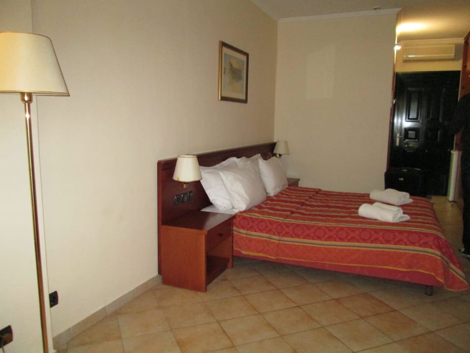 Doppelzimmer Blue Dolphin Resort Hotel