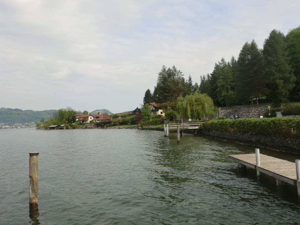 Blick über den See Haus Gschliefort