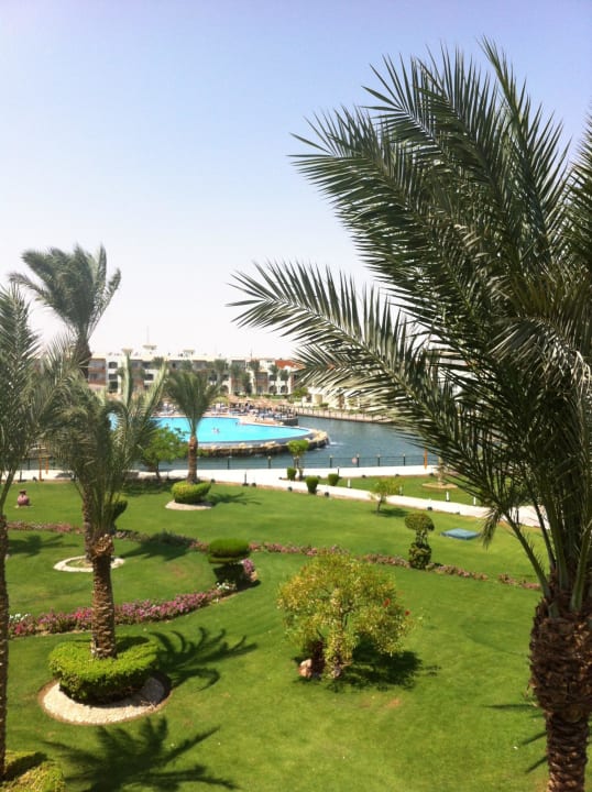 Super saubere Gartenanlage Pickalbatros Dana Beach Resort - Hurghada