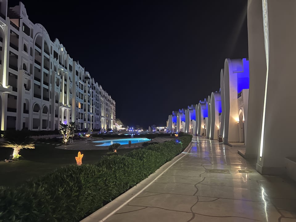 Außenansicht Gravity Hotel & Aquapark Sahl Hasheesh