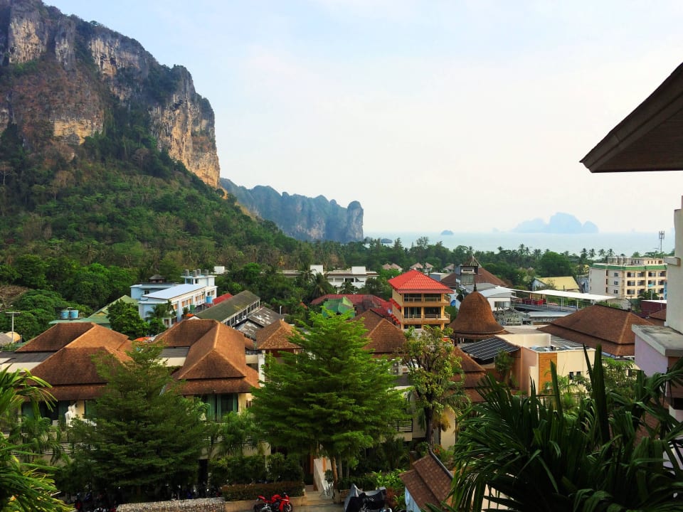 Blick aus dem Hotel Avani Ao Nang Cliff Krabi Resort