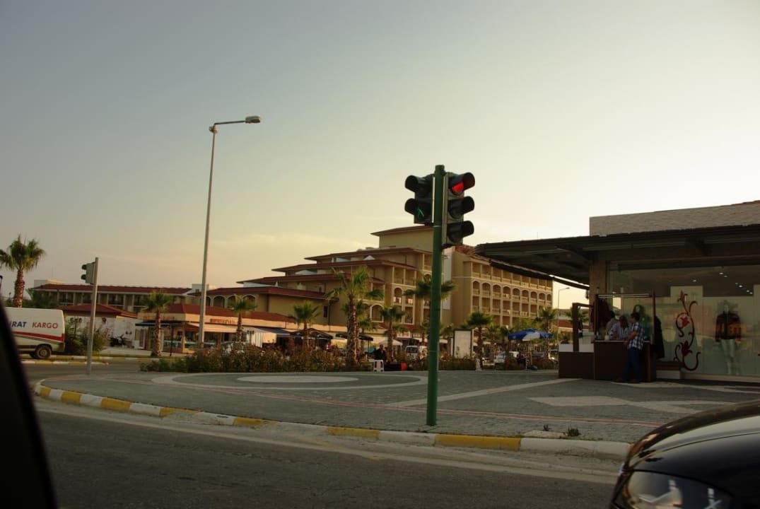 Von der Stadt her aufgenommen Paloma Oceana