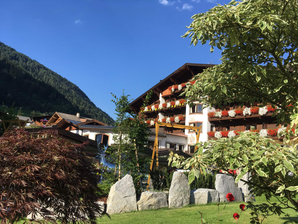 Außenansicht Relais & Châteaux SPA-Hotel Jagdhof