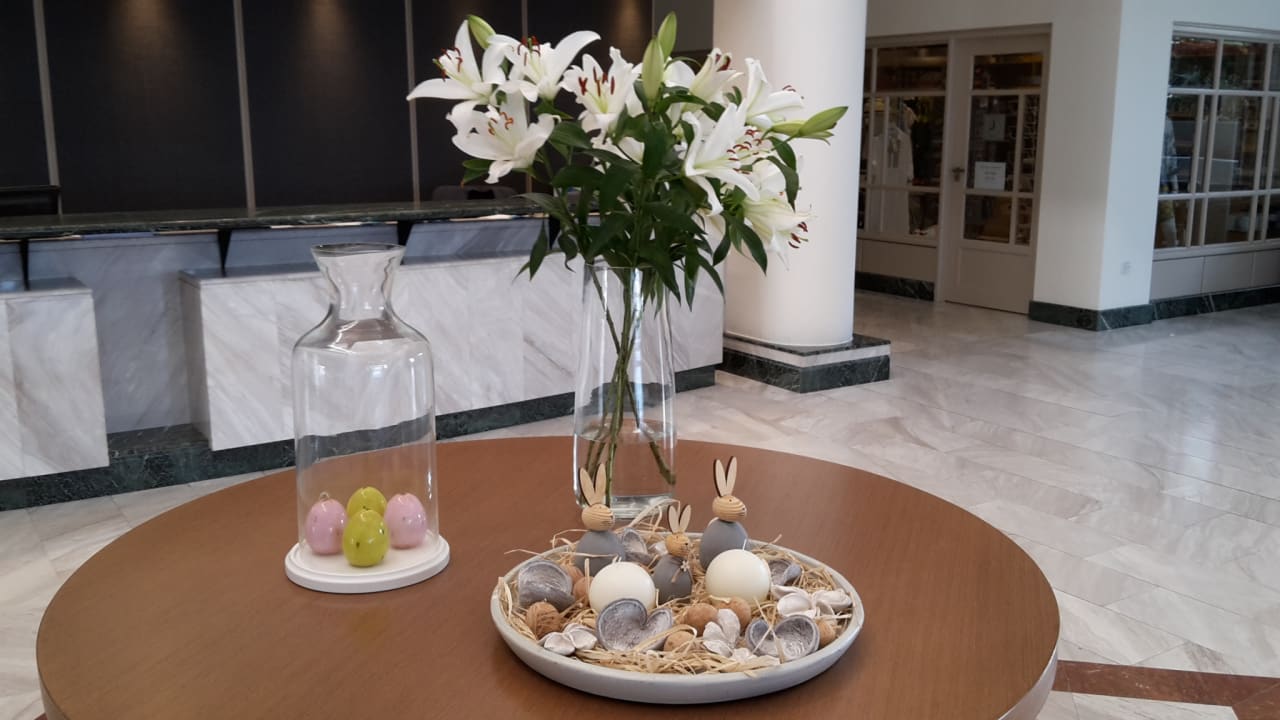 Richtig coole Deko zu Ostern Hotel Nissi Beach Resort