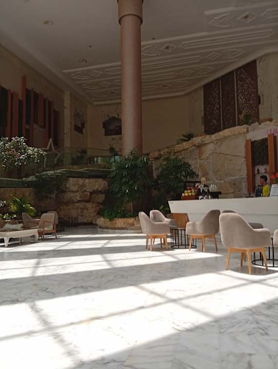 Lobby TUI MAGIC LIFE Africana