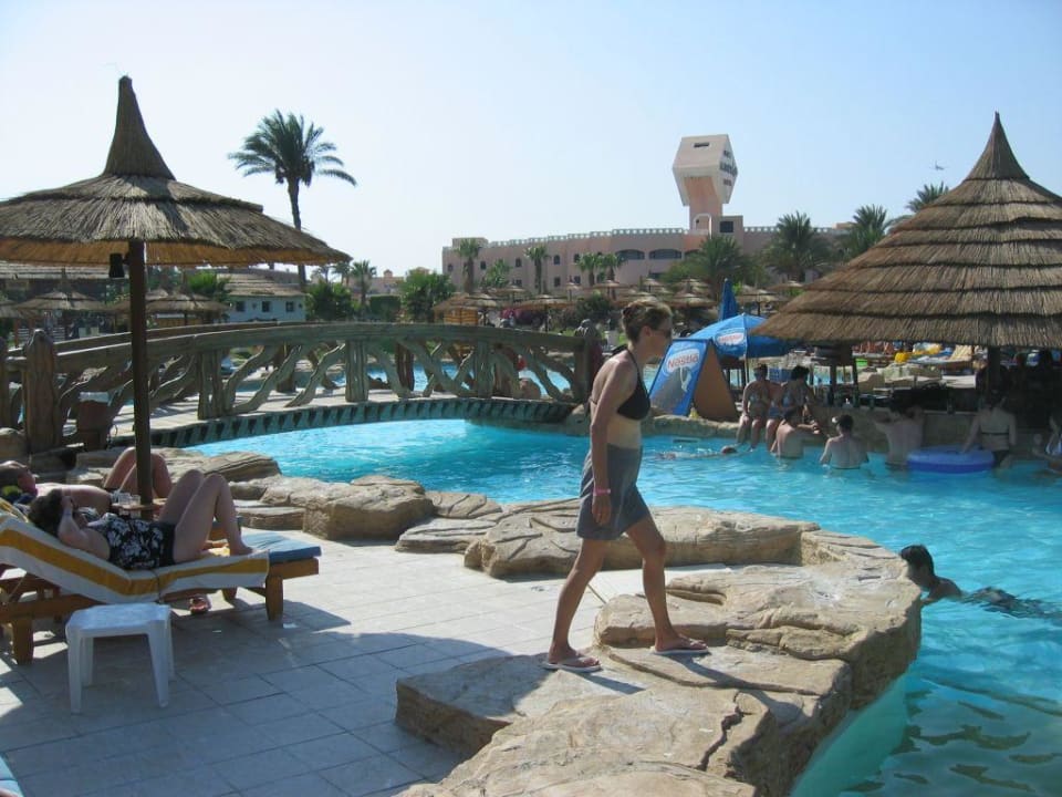 Poolbar Beach Albatros Resort
