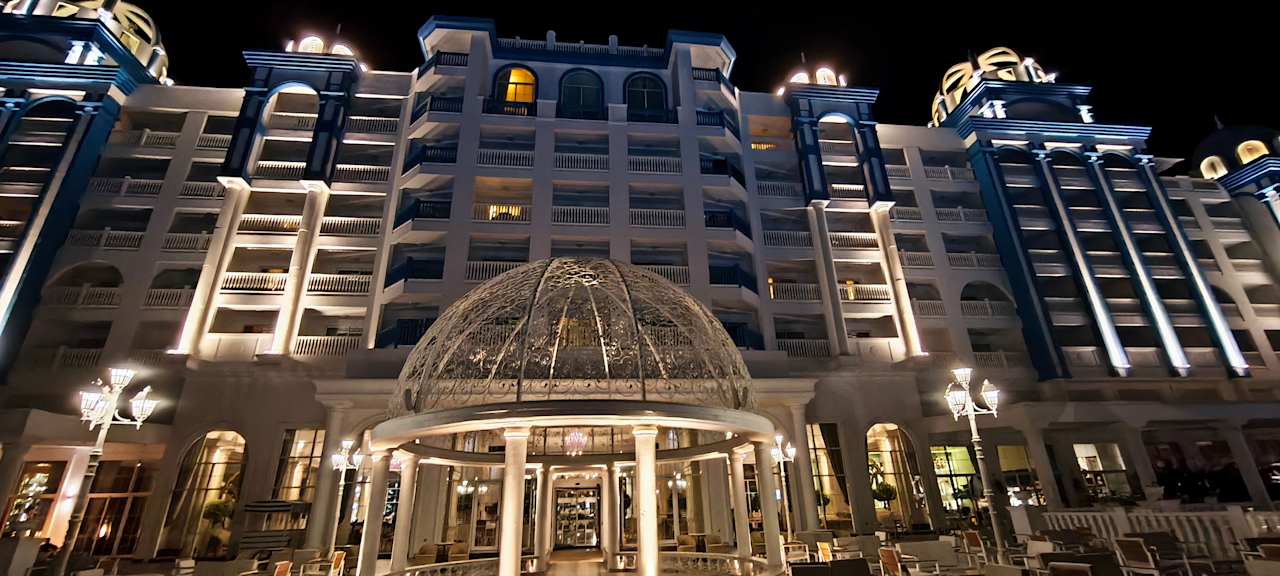 Außenansicht Rubi Platinum Spa Resort & Suites