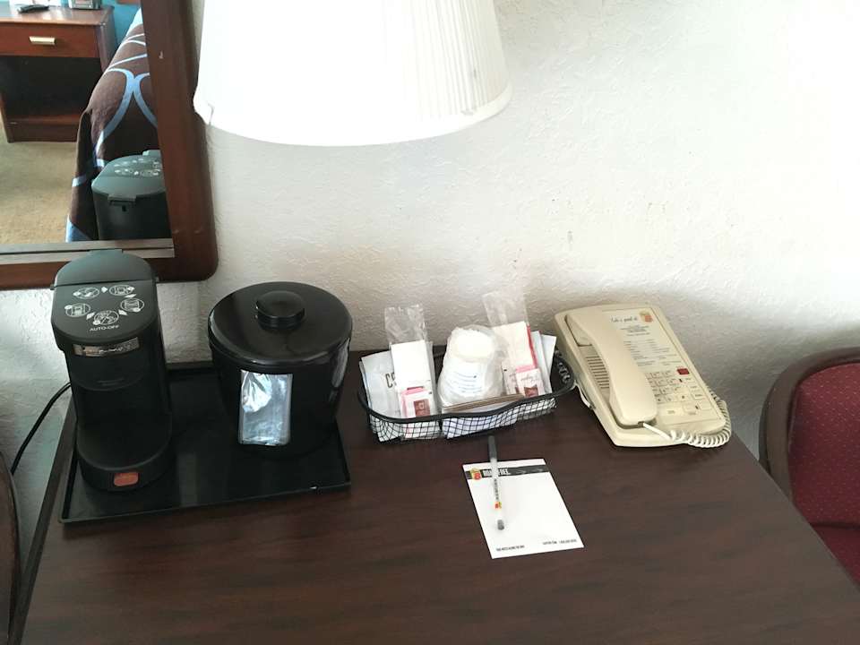 Zimmer Super 8 Portland/Westbrook Area