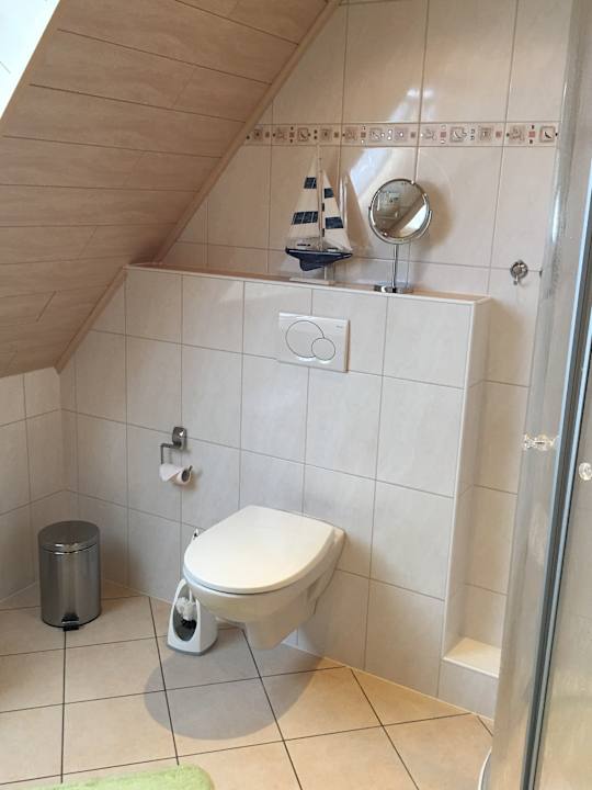 Zimmer Ferienwohnung Hanni in Hage