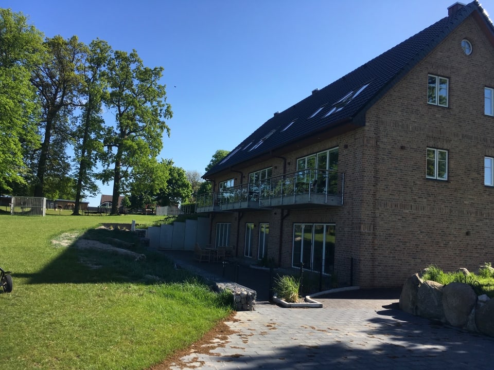 Außenansicht Ferienbauernhof Liesenberg mit Meerblick