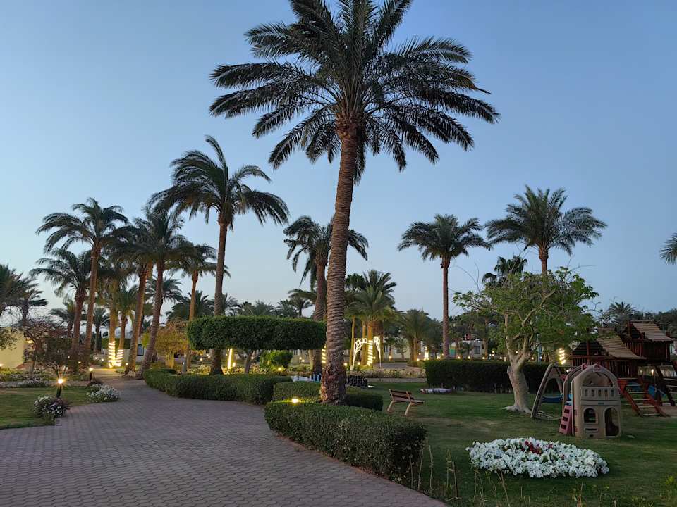 Gartenanlage Pharaoh Azur Resort