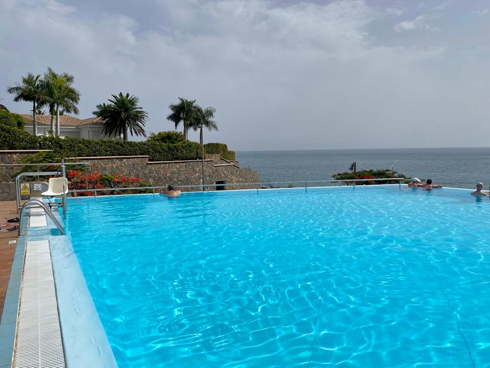 Pool H10 Playa Meloneras Horizons Collection