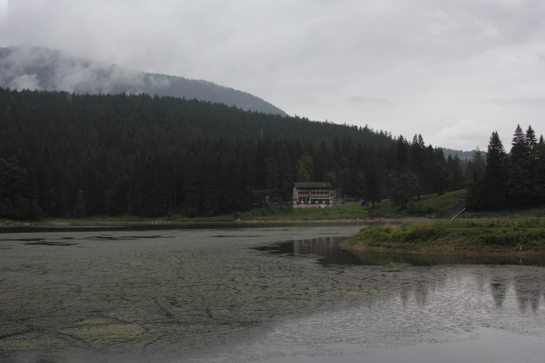 Außenansicht Berghotel Obersee