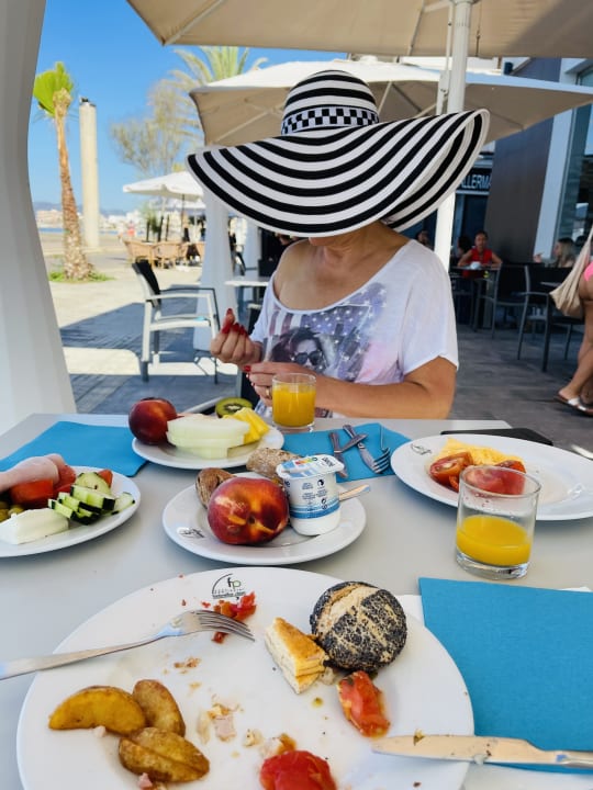 Gastro Aparthotel Fontanellas Playa