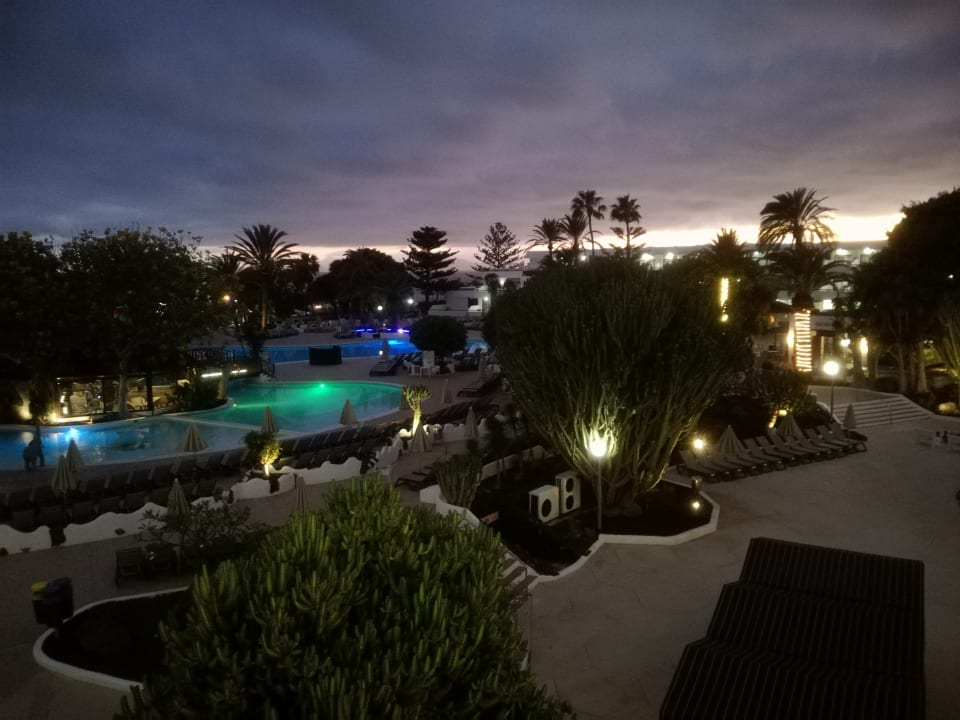 Pool Hotel H10 Lanzarote Princess