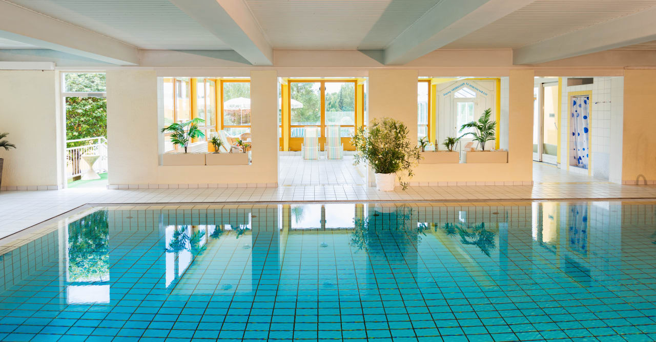 Pool Wilfinger Ring Bio Hotel