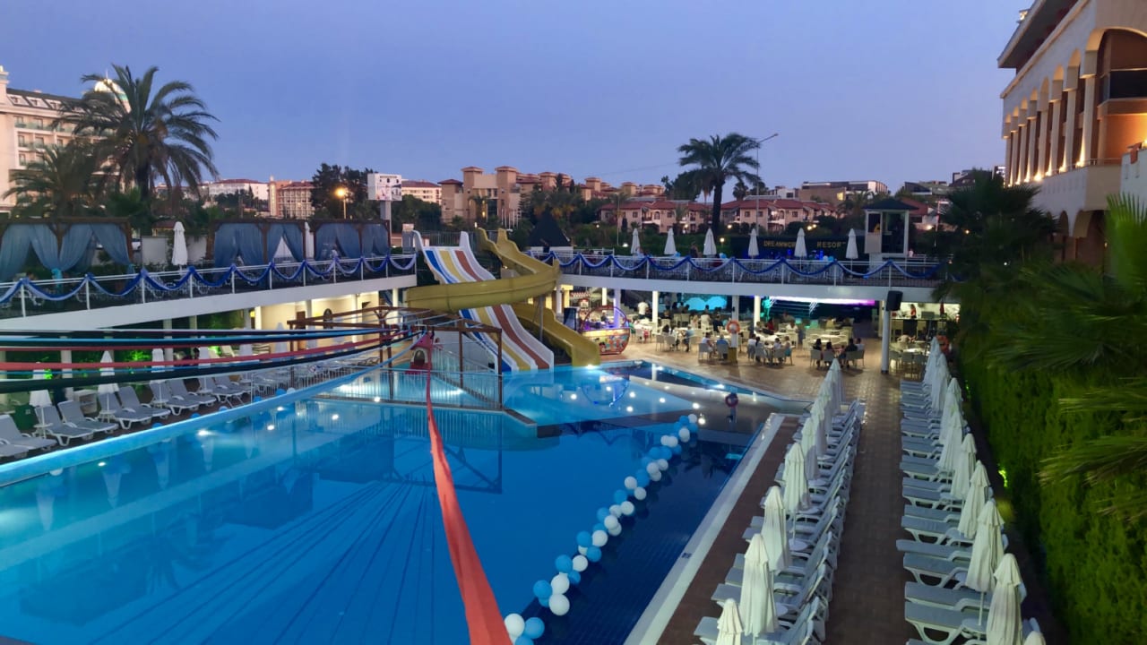 Pool Dream World Resort & Spa