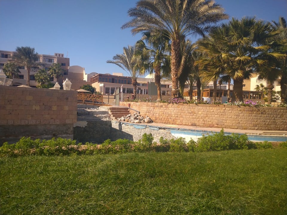 Pool Fort Arabesque Resort, Spa & Villas