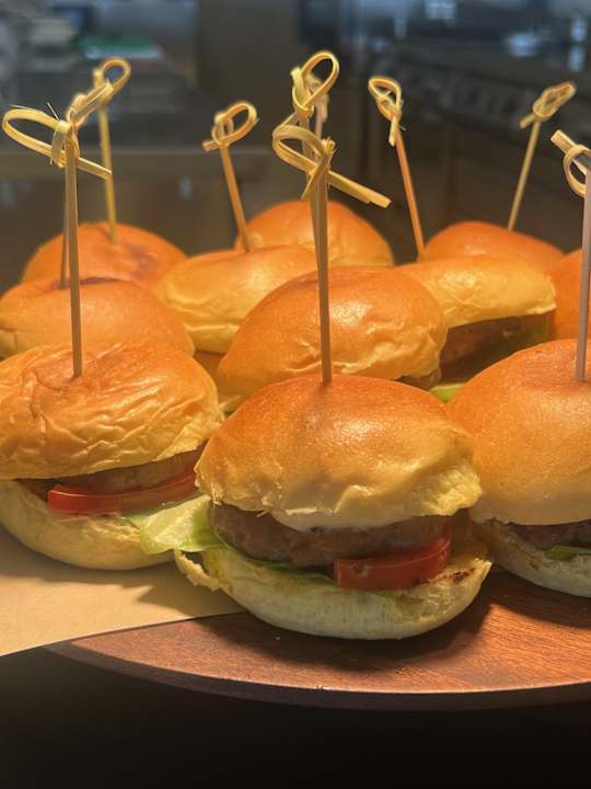 Gastro Uzenie All Suites Boutique Resort