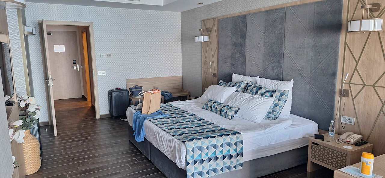 Zimmer Secrets Sunny Beach Resort & Spa